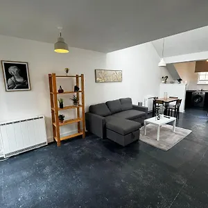 Apartment Victoria Street View Flat In Eb10, Edinburgh